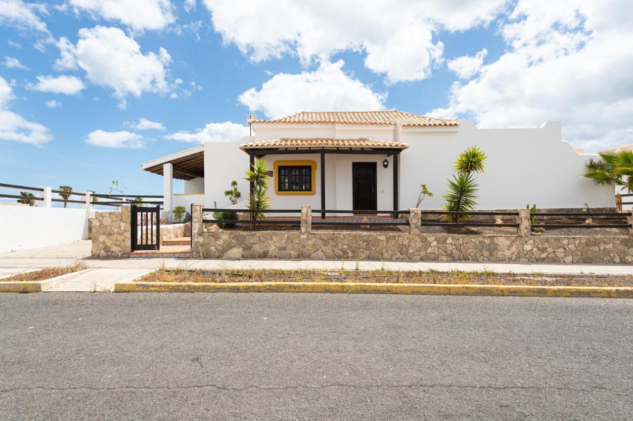 Homeforguest Villa Lobos Con Piscina Privada Caleta De Fuste Dış mekan fotoğraf